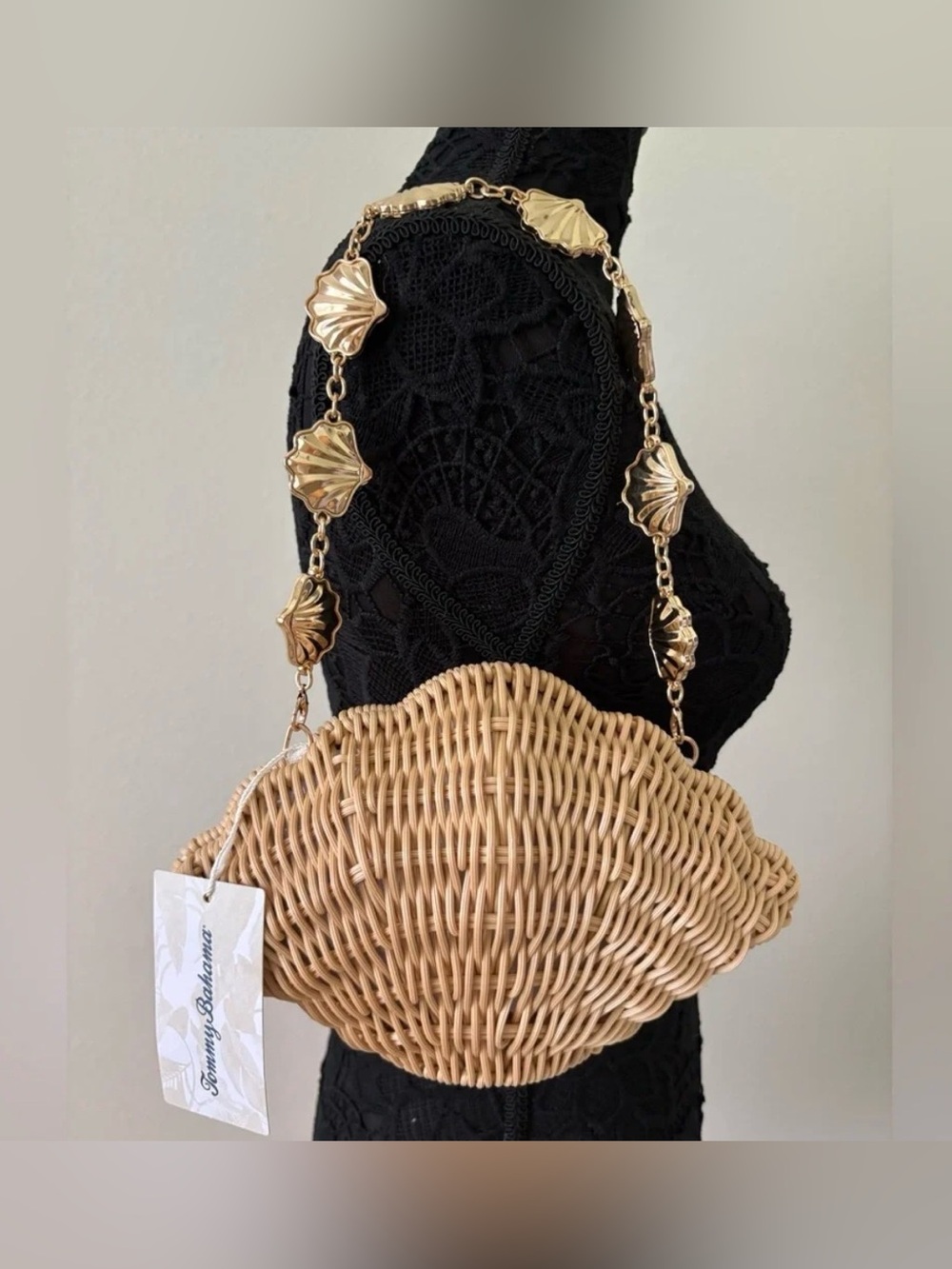 Tommy Bahama Natural Woven Shell Bag Gold Chain Handle Rattan Beach Purse NEW - Picture 6 of 15